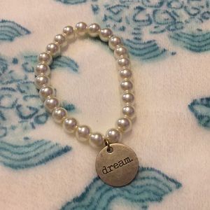 “Dream” Pearl bracelet preppy